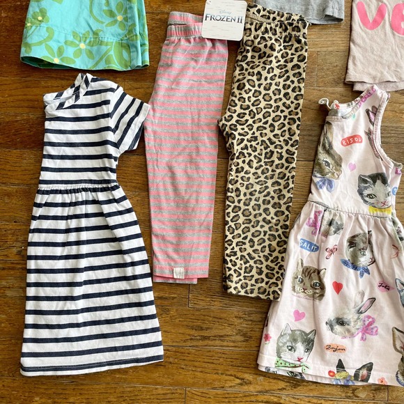 2T Gap, H&M, Cat & Jack & Old Navy Toddler Bundle - Picture 4 of 10